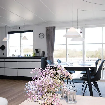 Holiday Cxiii Ebeltoft